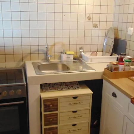 Apartment Traditional House In Village *